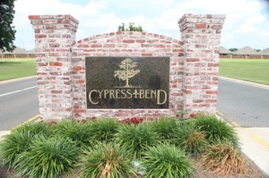 Cypress-Bend-Subdivision-Neighborhood-img1